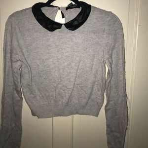 Grey collared cropped sweater